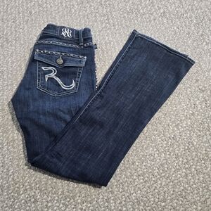 ROCK & REPUBLIC low Rise Studded Jeans